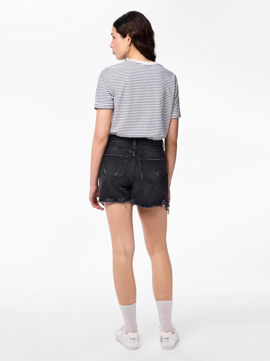 PCSUMMER Shorts - Black