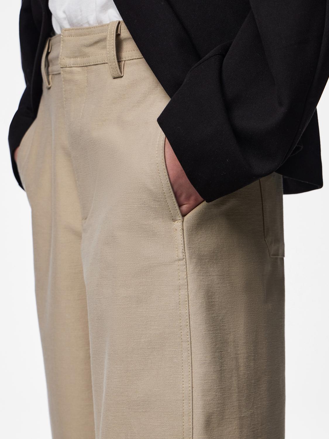 model_shot-detail