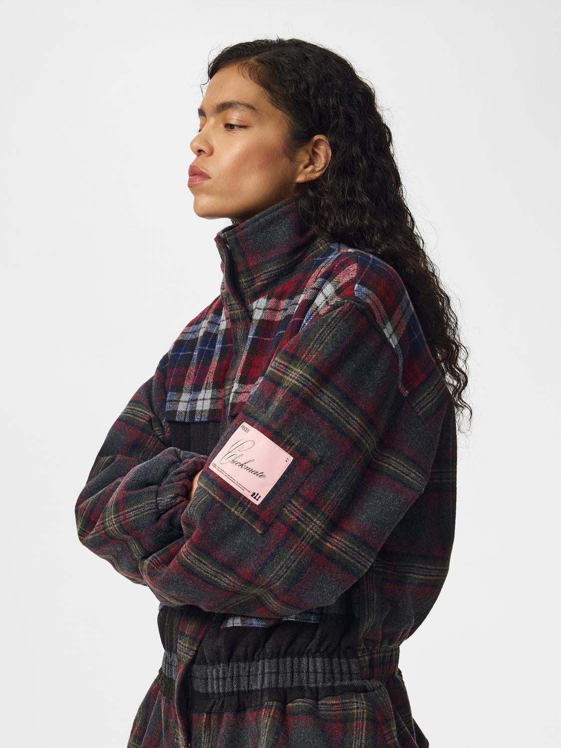 model_shot-detail