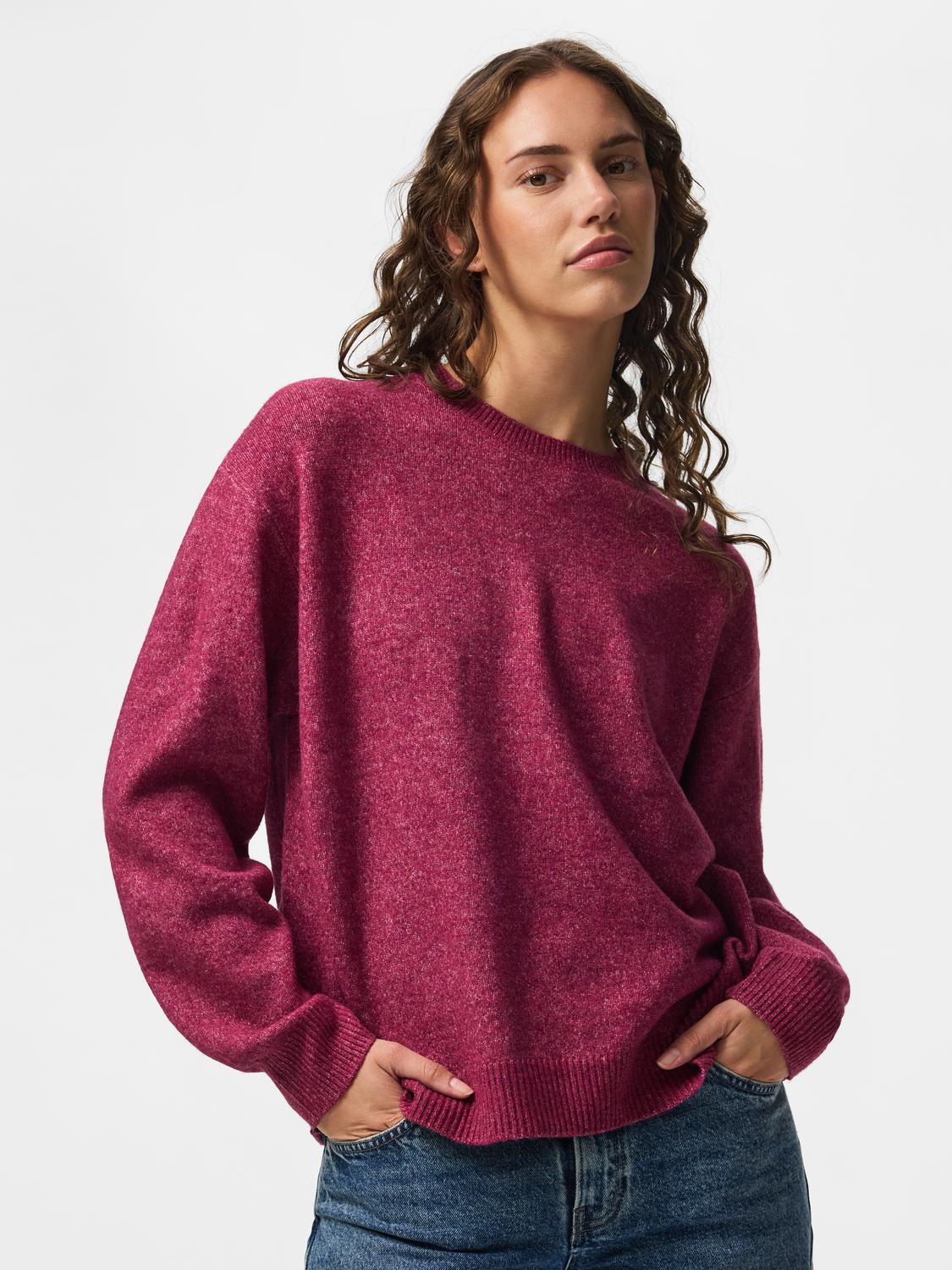 model_shot-front