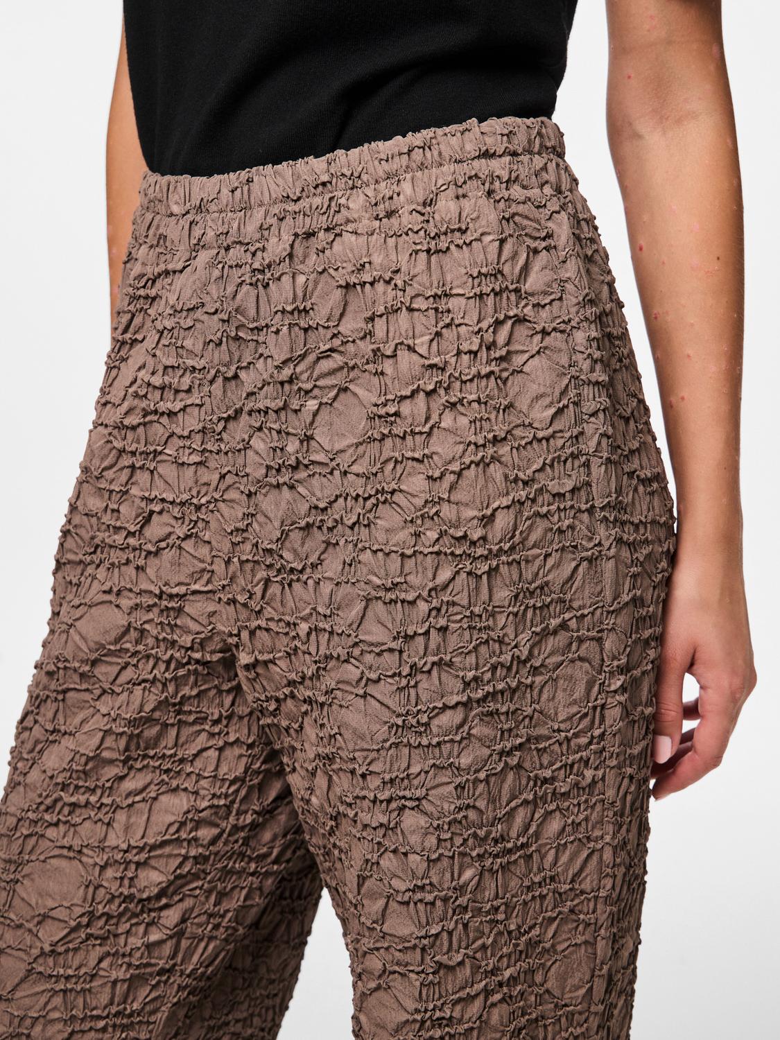 model_shot-detail