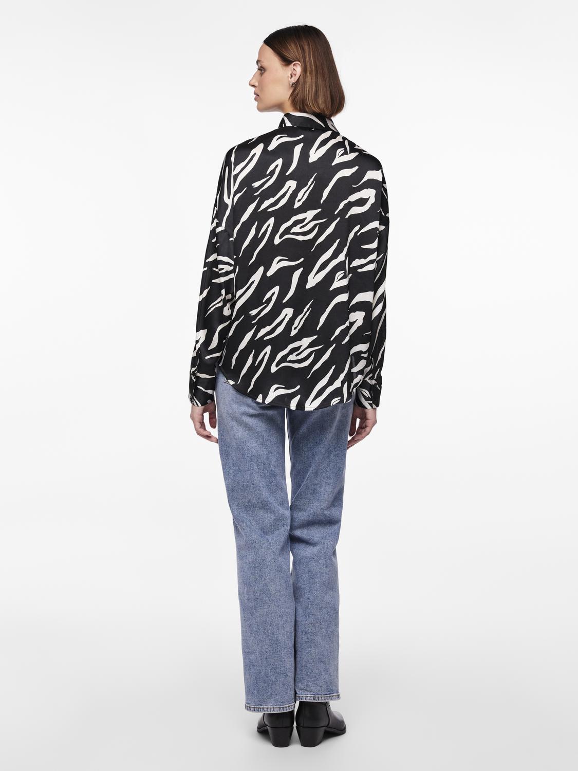 PCNOBBI Shirts - Black