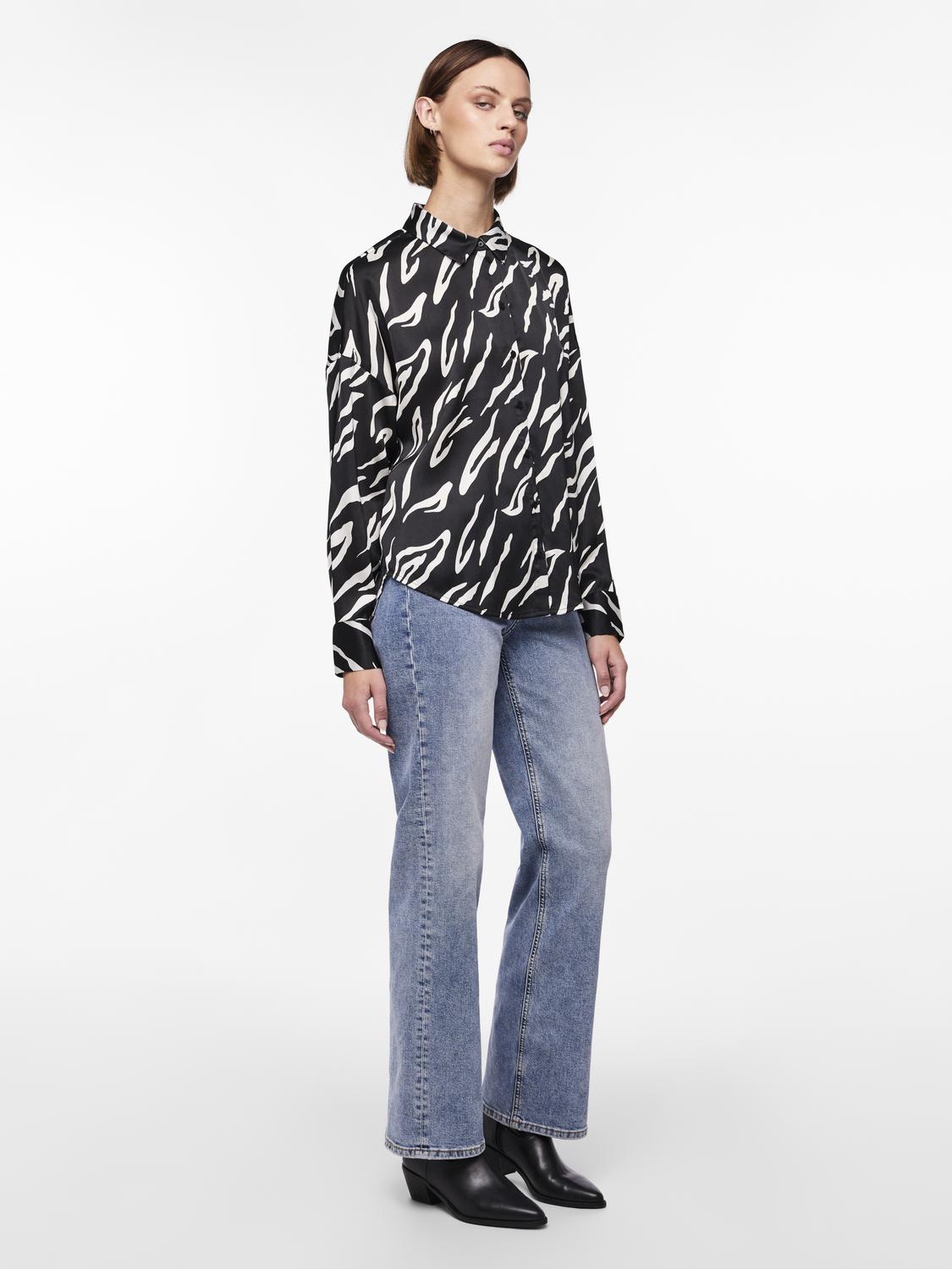 PCNOBBI Shirts - Black