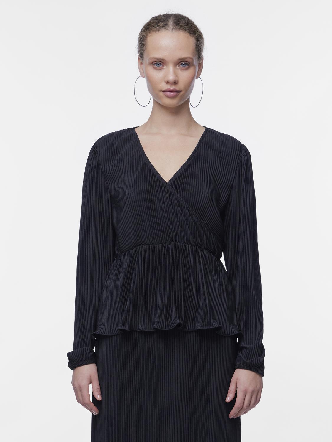 PCOSSA T-Shirts & Tops - Black