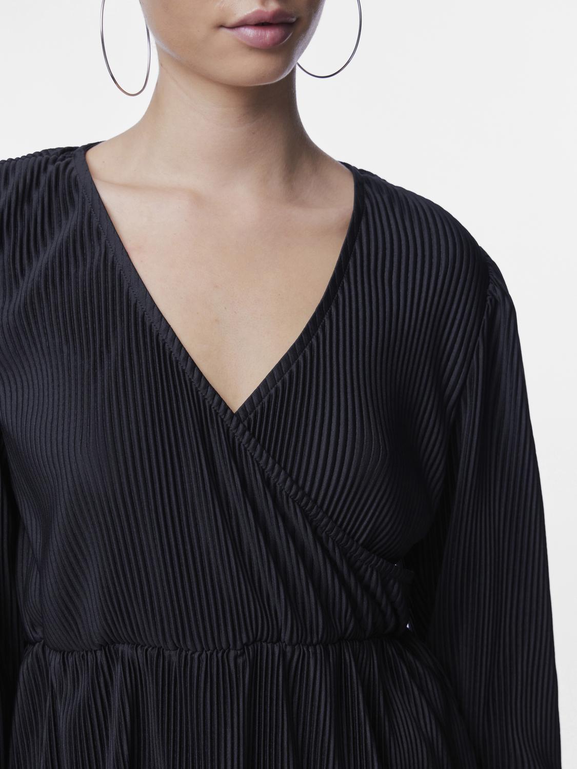 PCOSSA T-Shirts & Tops - Black